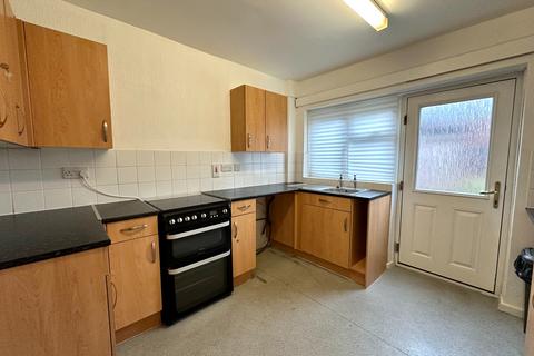 3 bedroom terraced house to rent, Meyrick Road, West Bromwich B70
