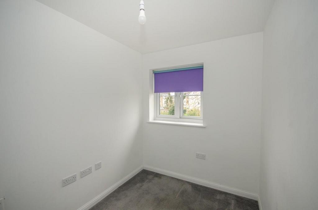 Bedroom 3.jpg