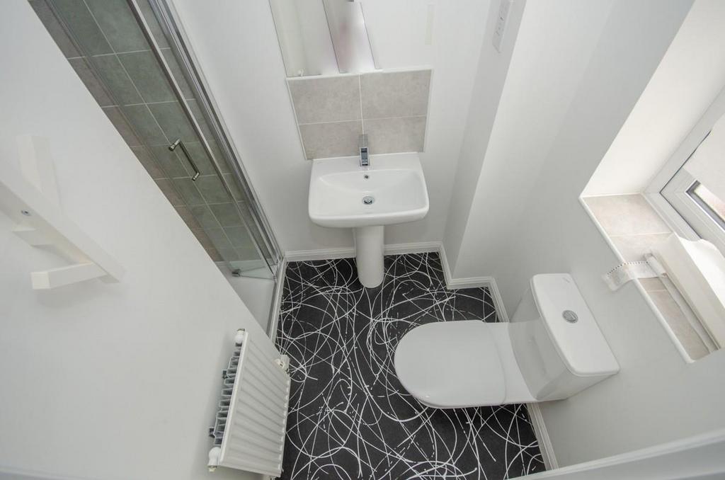 Ensuite.jpg
