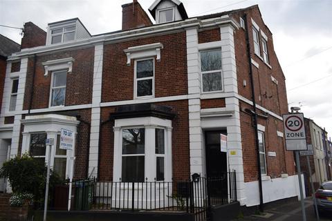 undefined, 22 College Grove Road, Wakefield WF1