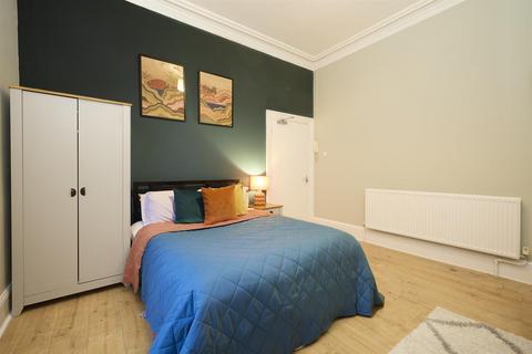 undefined, 22 College Grove Road, Wakefield WF1