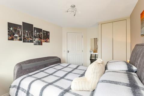 undefined, 13E Auld Coal Gardens , Bonnyrigg EH19