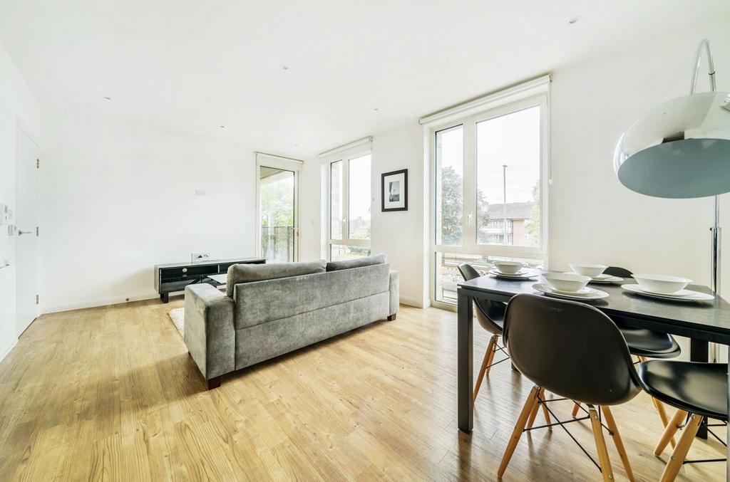 Davidson Frost-Wellings, DFW, Welford Court, Edgwa