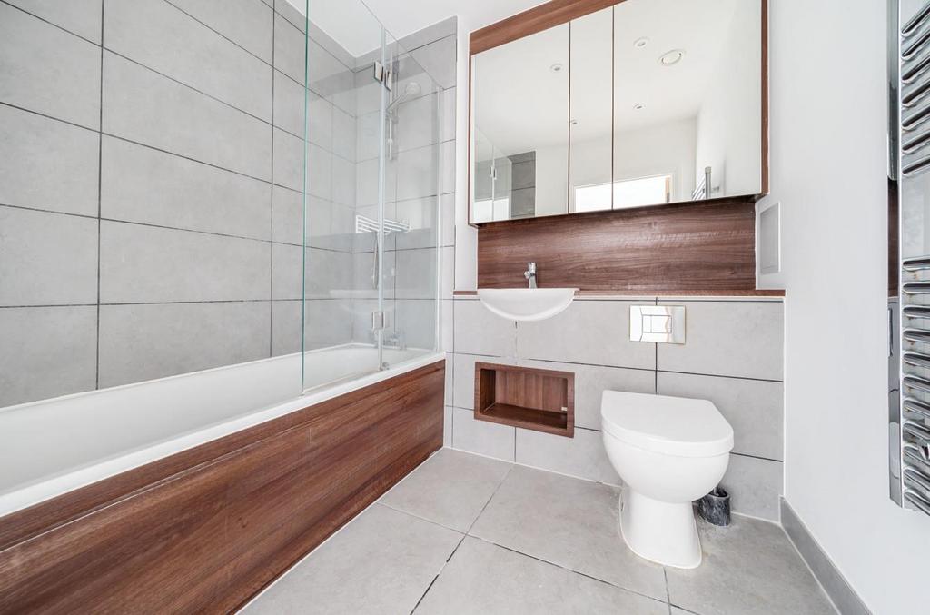 Davidson Frost-Wellings, DFW, Welford Court, Edgwa