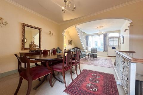 undefined, Suffolk Parade, Cheltenham GL50 2AB
