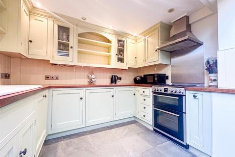 undefined, Suffolk Parade, Cheltenham GL50 2AB