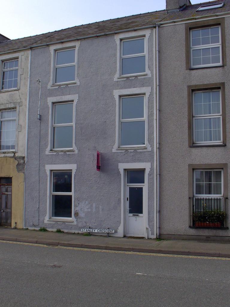 Photograph 1