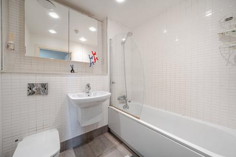undefined, Worple Road, Wimbledon, London, SW19