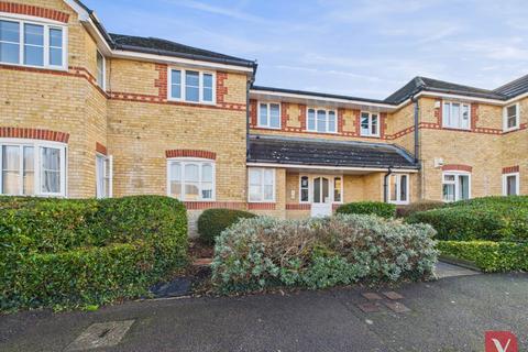 1 bedroom flat for sale, Larkspur Gardens, Luton LU4