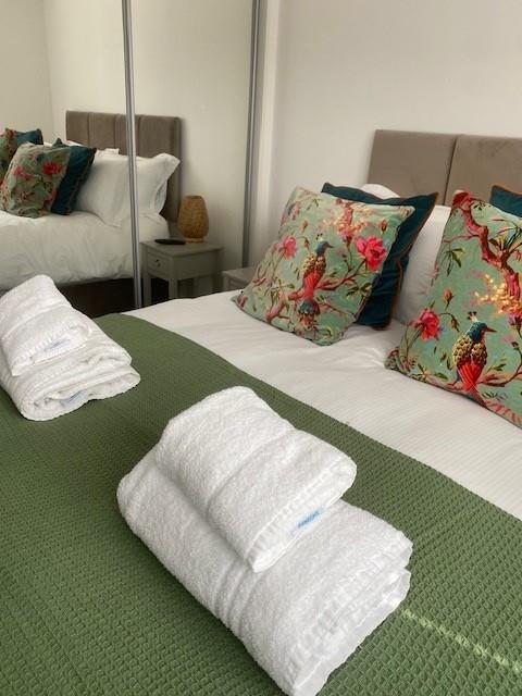 Bed1.jpg