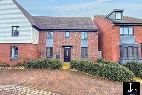 3 bedroom semi-detached house for sale, Wooding Drive, Telford TF3