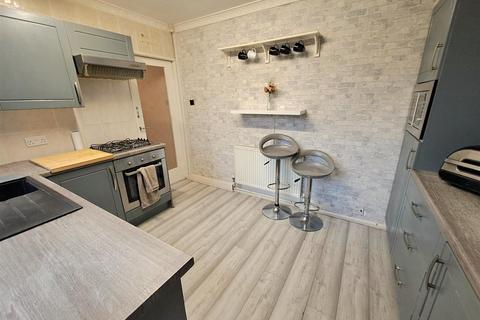 3 bedroom semi-detached house for sale, Benedon Road, Sheldon, Birmingham