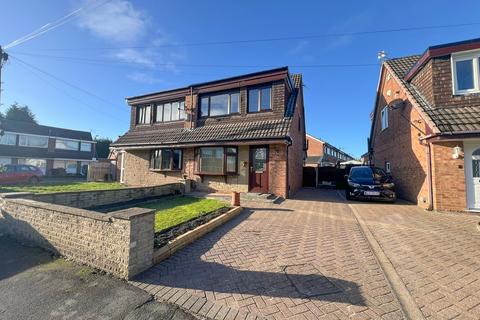 Olwen Crescent, Reddish