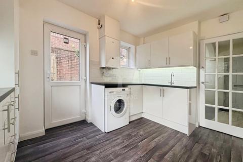 undefined, Courtlands, Maidenhead SL6