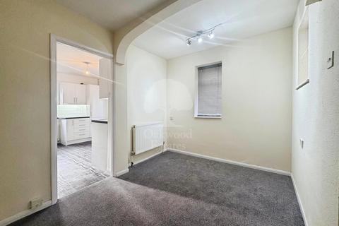 undefined, Courtlands, Maidenhead SL6