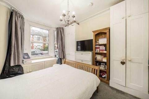 Vanderbilt Road, London SW18