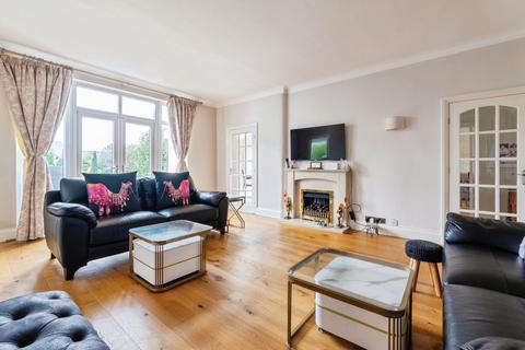 5 bedroom detached house for sale, Dalby Avenue, Leicester LE7