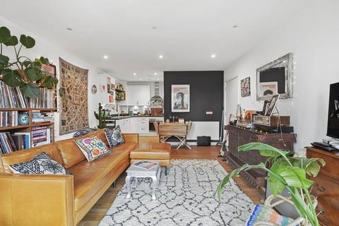undefined, Myers Court, Reynard Way, Brentford TW8