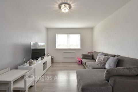 undefined, Warwick Close, Hornchurch RM11