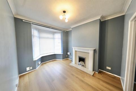 2 bedroom terraced house for sale, Edgecumbe Street, Hull