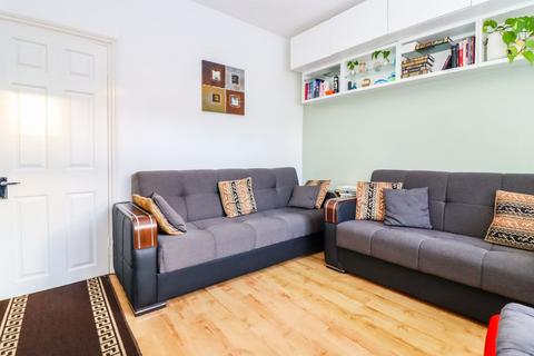 2 bedroom terraced house for sale, Dunville Road, Bedford