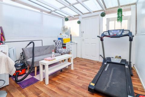 2 bedroom terraced house for sale, Dunville Road, Bedford
