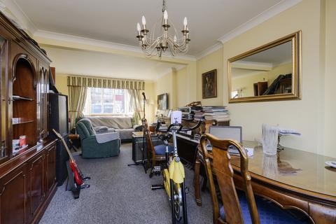 undefined, Thurleston Avenue, Surrey SM4