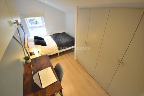 undefined, Connaught Road, Reading