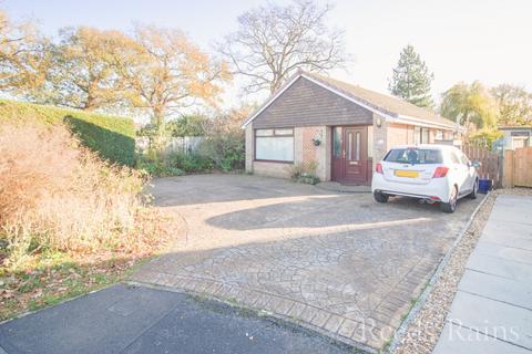 2 bedroom bungalow for sale, Pinedale Close, Ellesmere Port CH66