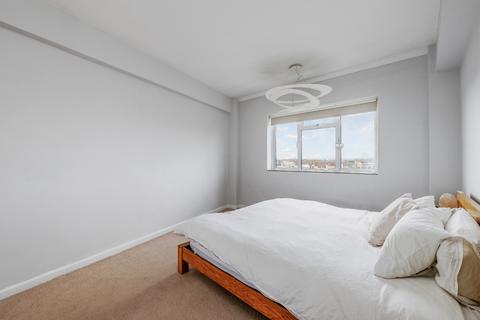1 bedroom apartment for sale, Barton Court, Barons Court Road, London, W14
