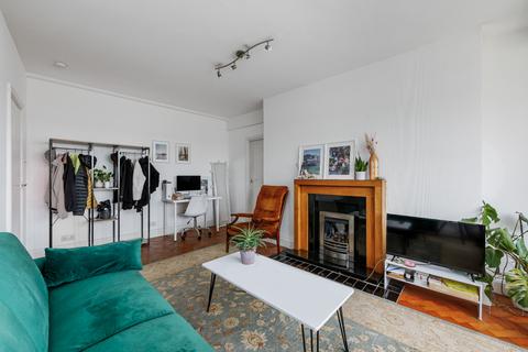 1 bedroom apartment for sale, Barton Court, Barons Court Road, London, W14