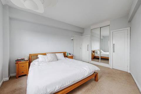 1 bedroom apartment for sale, Barton Court, Barons Court Road, London, W14