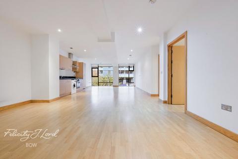 undefined, Roach Road, London, E3