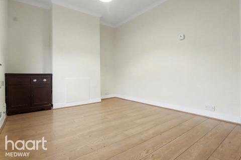 undefined, Luton Road, Chatham