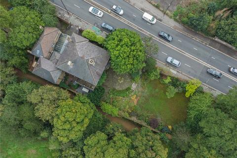 undefined, Roehampton Vale, London, SW15