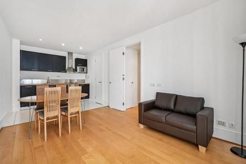 1 bedroom apartment to rent, Parkland Walk, London SW6