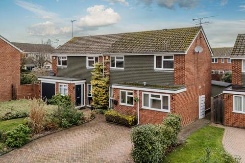 3 bedroom semi-detached house for sale, Bowyer Crescent, Wokingham, RG40
