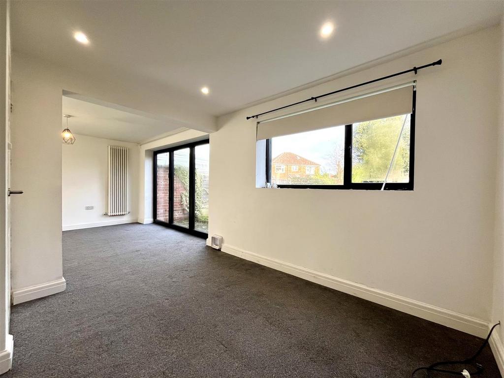 Dining Area Aspect 2