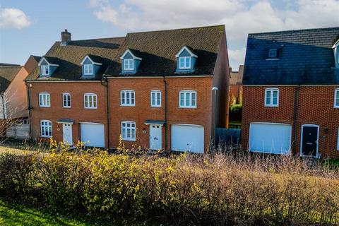 undefined, Brimstone Lane, Aylesbury HP19