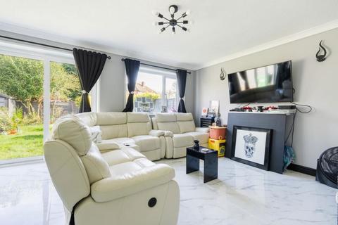 undefined, Sherborne Close, Colnbrook, Slough, Berkshire, SL3 0PB