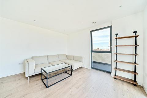 2 bedroom flat to rent, St. Pauls Way, Limehouse, E3