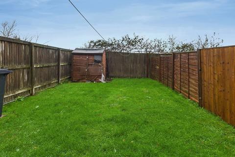 3 bedroom semi-detached house for sale, Lincoln Way, North Wingfield