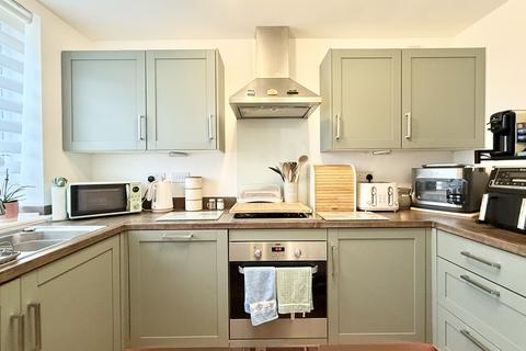 2 bedroom semi-detached house for sale, Uffington Place, Westbury