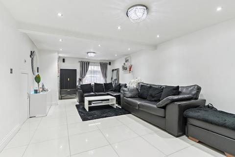 3 bedroom terraced house for sale, Howlands, Welwyn Garden City