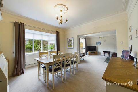 4 bedroom detached house for sale, Baswich Lane, Stafford