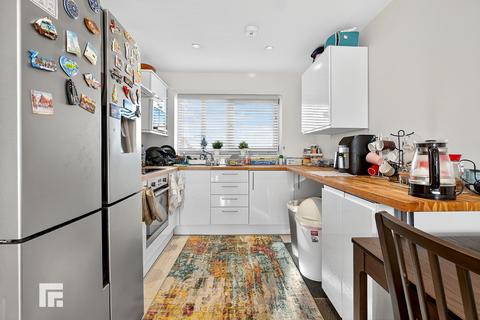 2 bedroom apartment for sale, The Sandwharf, Jim Driscoll Way, Cardiff