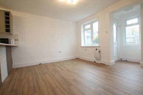 undefined, Colnbrook