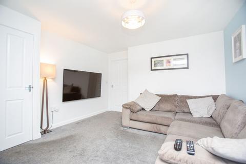 3 bedroom link detached house for sale, Bluebell Close, Hartshill