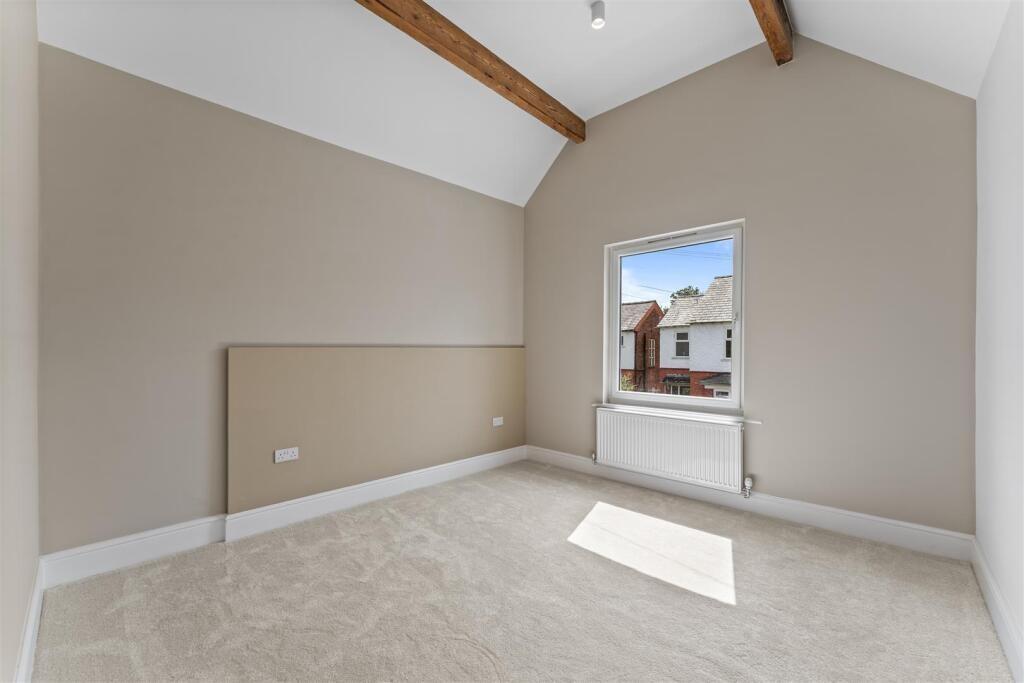 Main bedroom