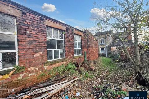 4 bedroom detached house for sale, Dewsbury Gate Road, Dewsbury